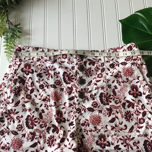 Loft floral shorts red white - Picture 6 of 10